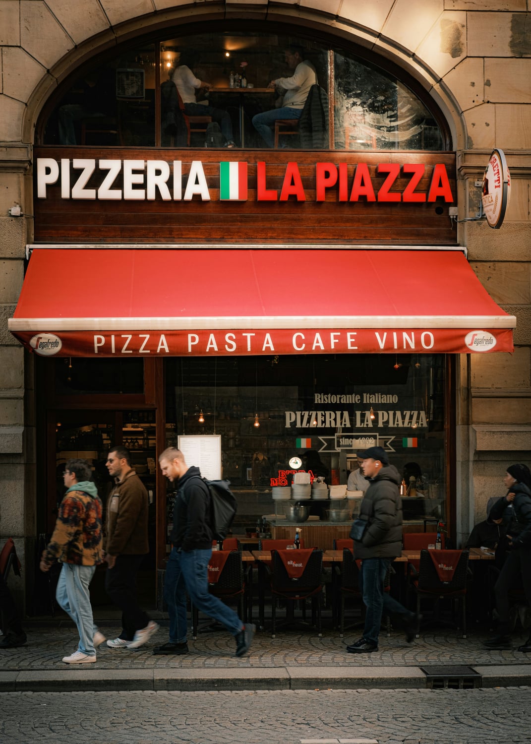 Pizzeria La Piazza